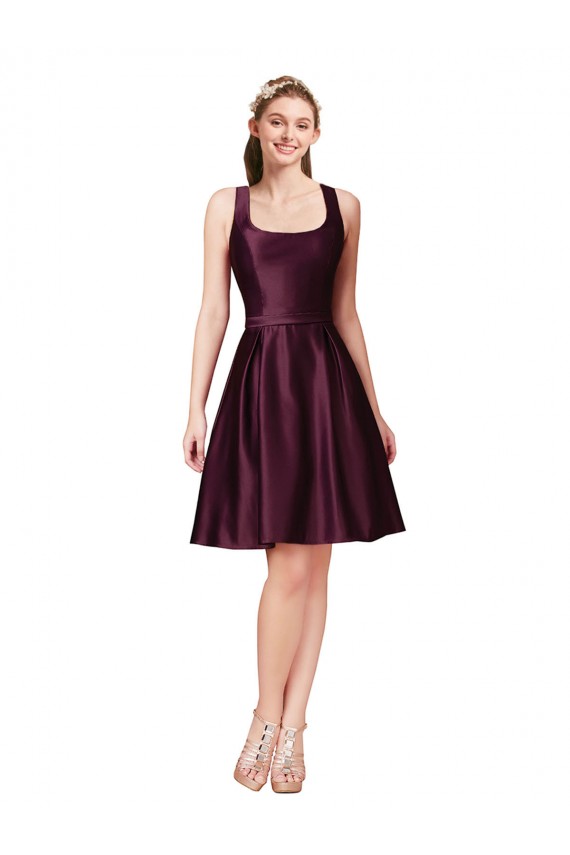 Purchase Classic Knee Length Satin Cocktail Prom Dress / Homecoming Dress with V Back and Bow Detail UK